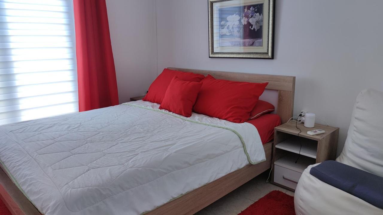 울친 Guest'S House "Lindi&Roni" 아파트 외부 사진